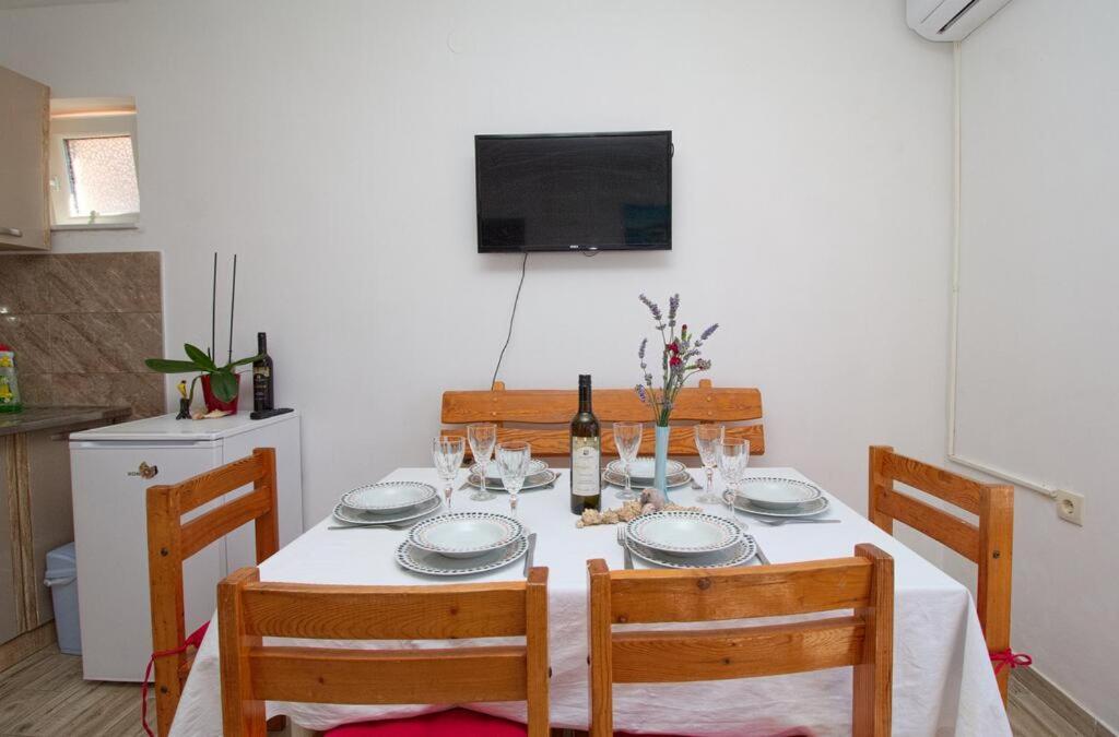 Apartment Zrno Makarska Exterior photo