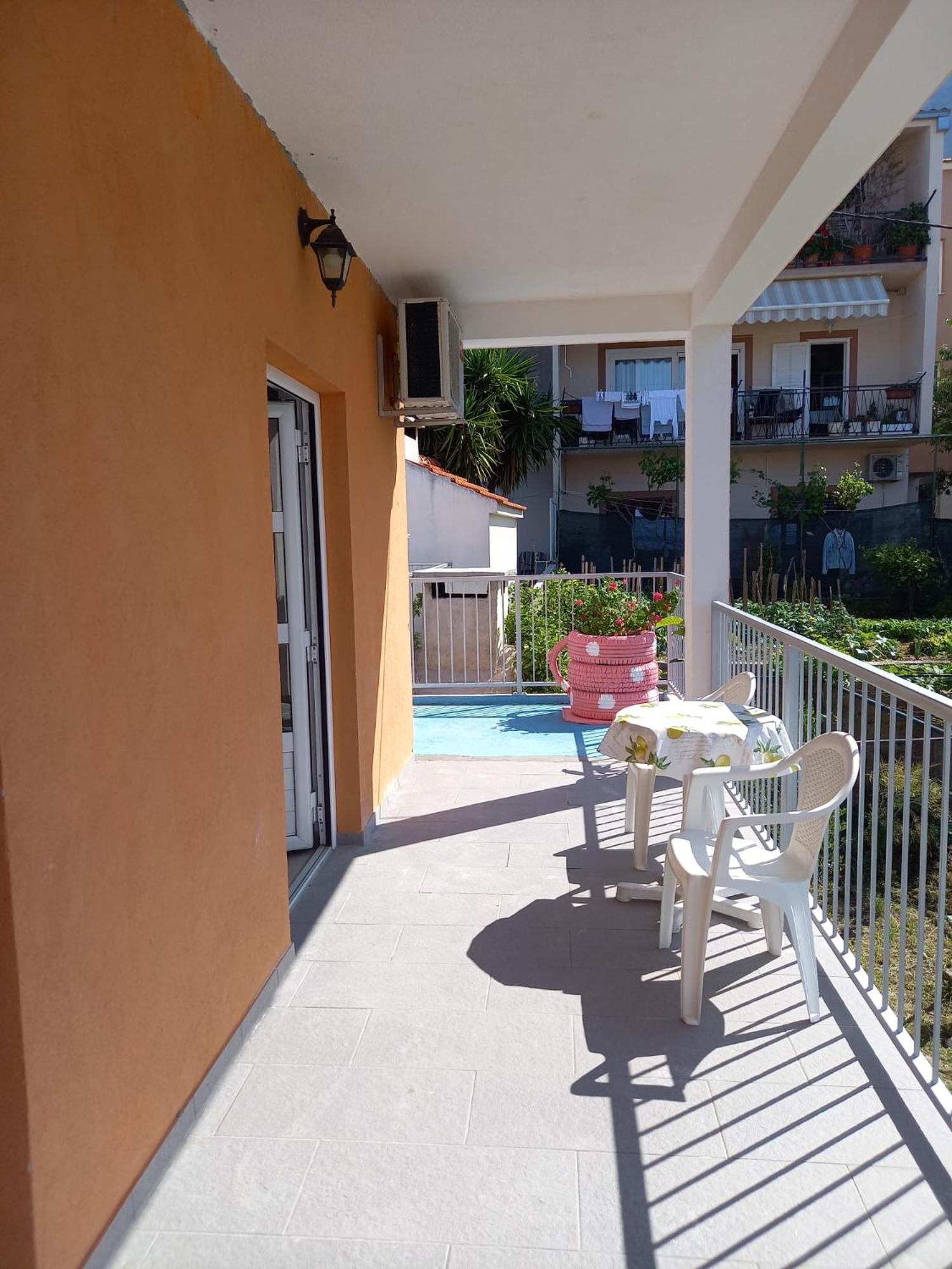 Apartment Zrno Makarska Exterior photo